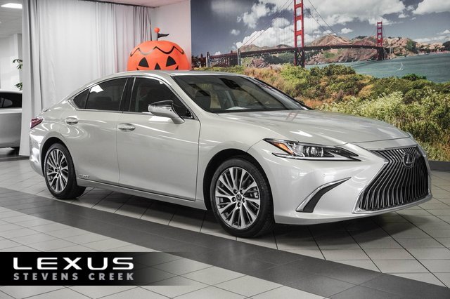 Used 2021 Lexus ES 300h w/ Premium Package