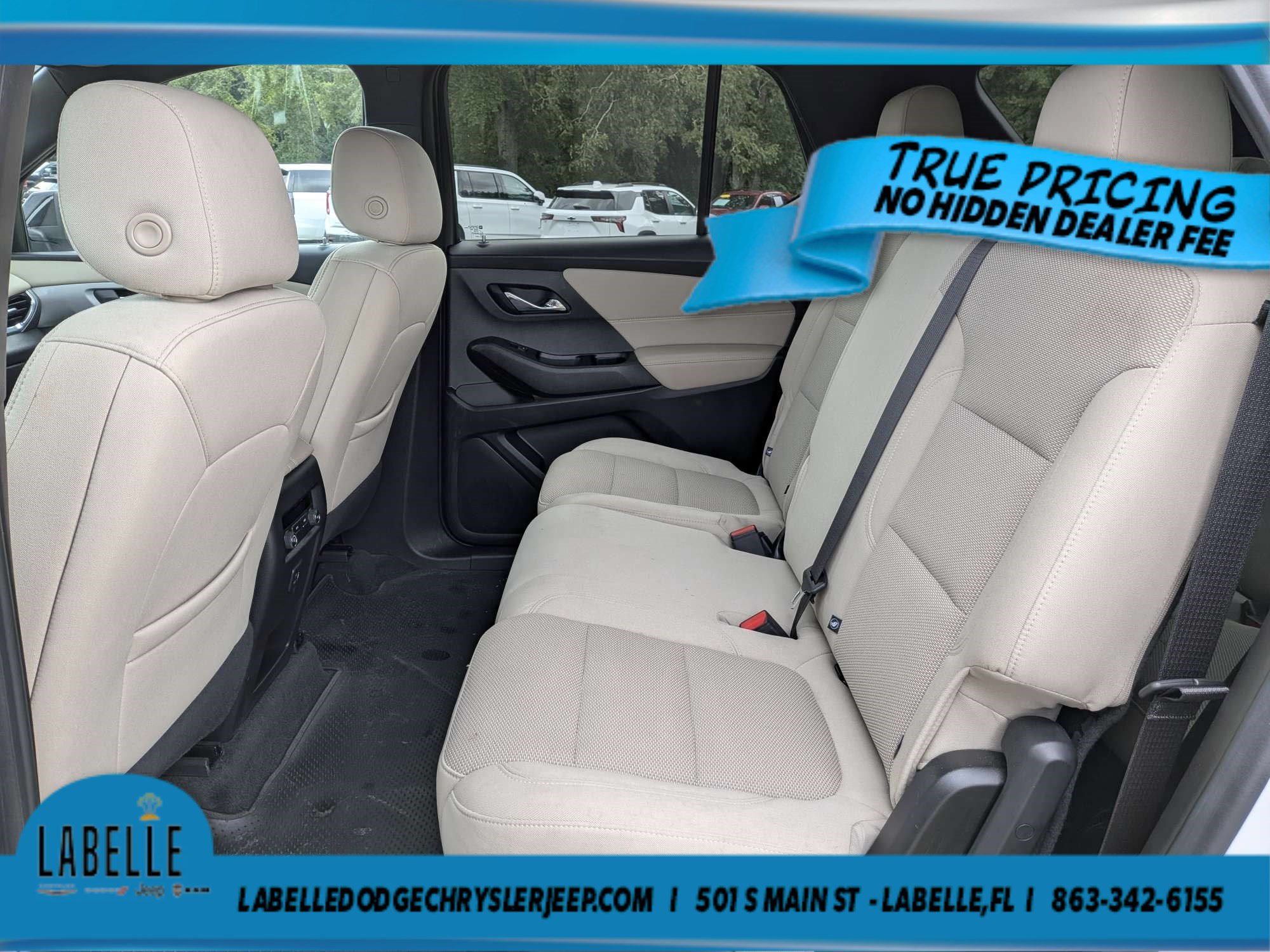 Used 2023 Chevrolet Traverse LS FWD image 14