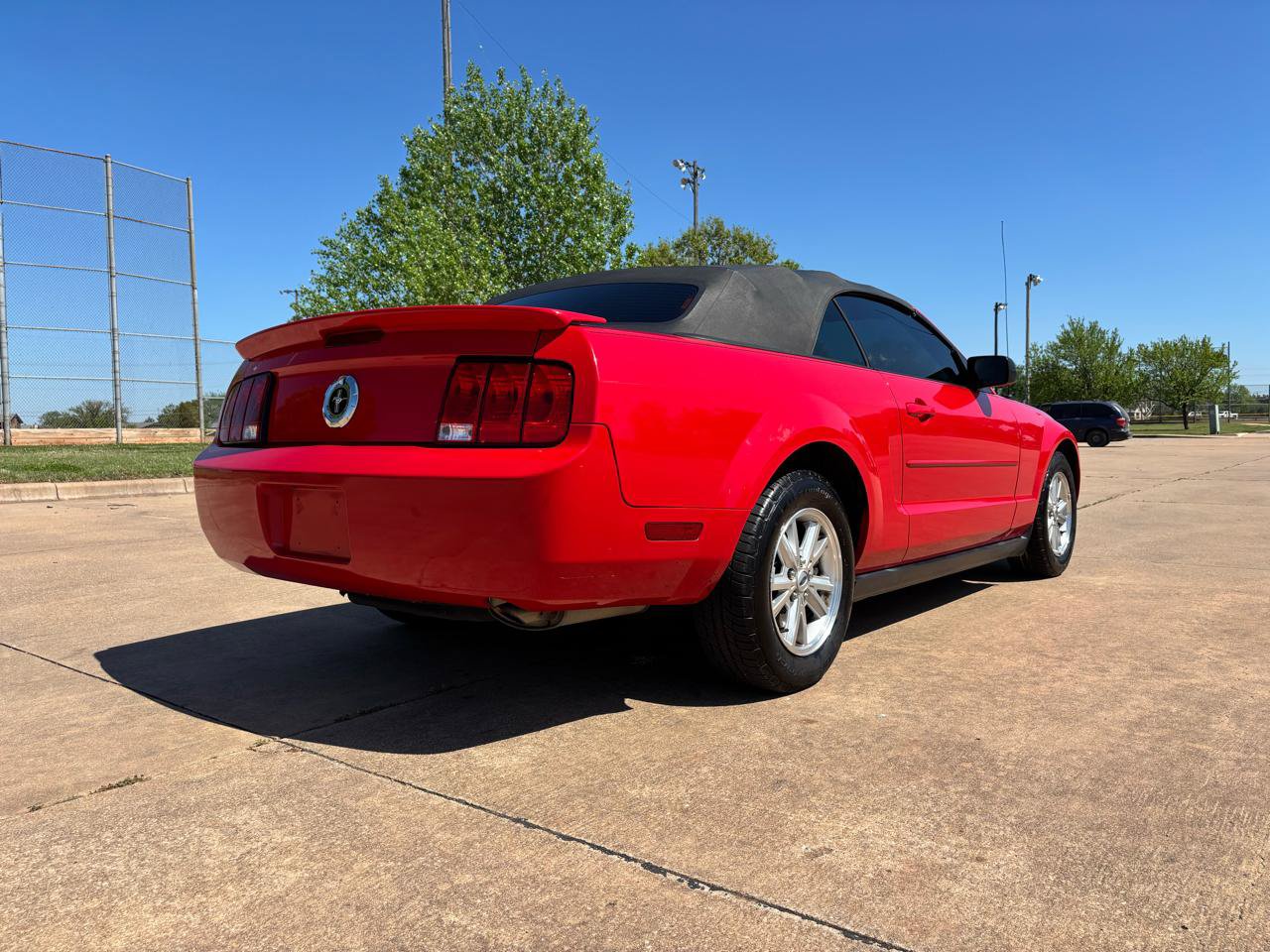 Used 2007 Ford Mustang Premium RWD image 23