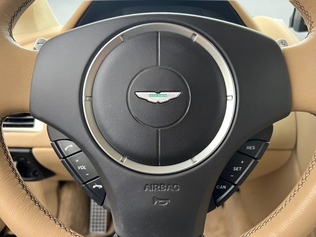 Used 2009 Aston Martin V8 Vantage Roadster RWD image 43