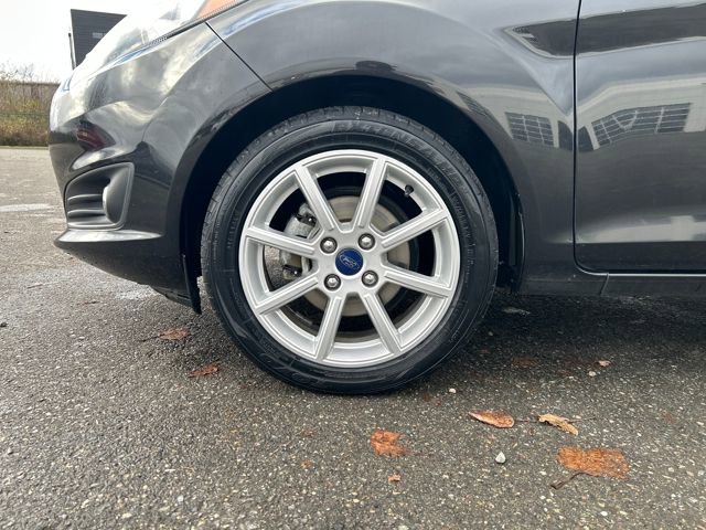 Used 2015 Ford Fiesta SE w/ Equipment Group 201A image 26