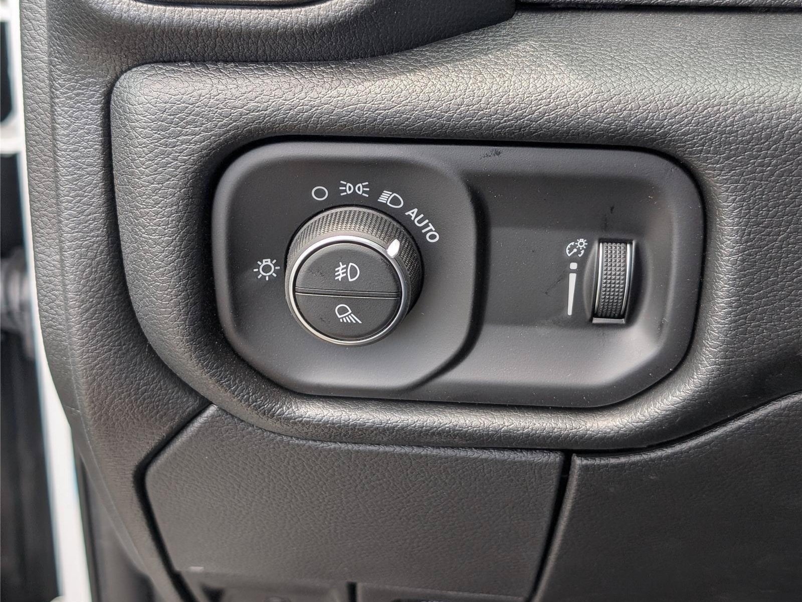 New 2026 RAM 3500 Tradesman AWD/4WD image 15