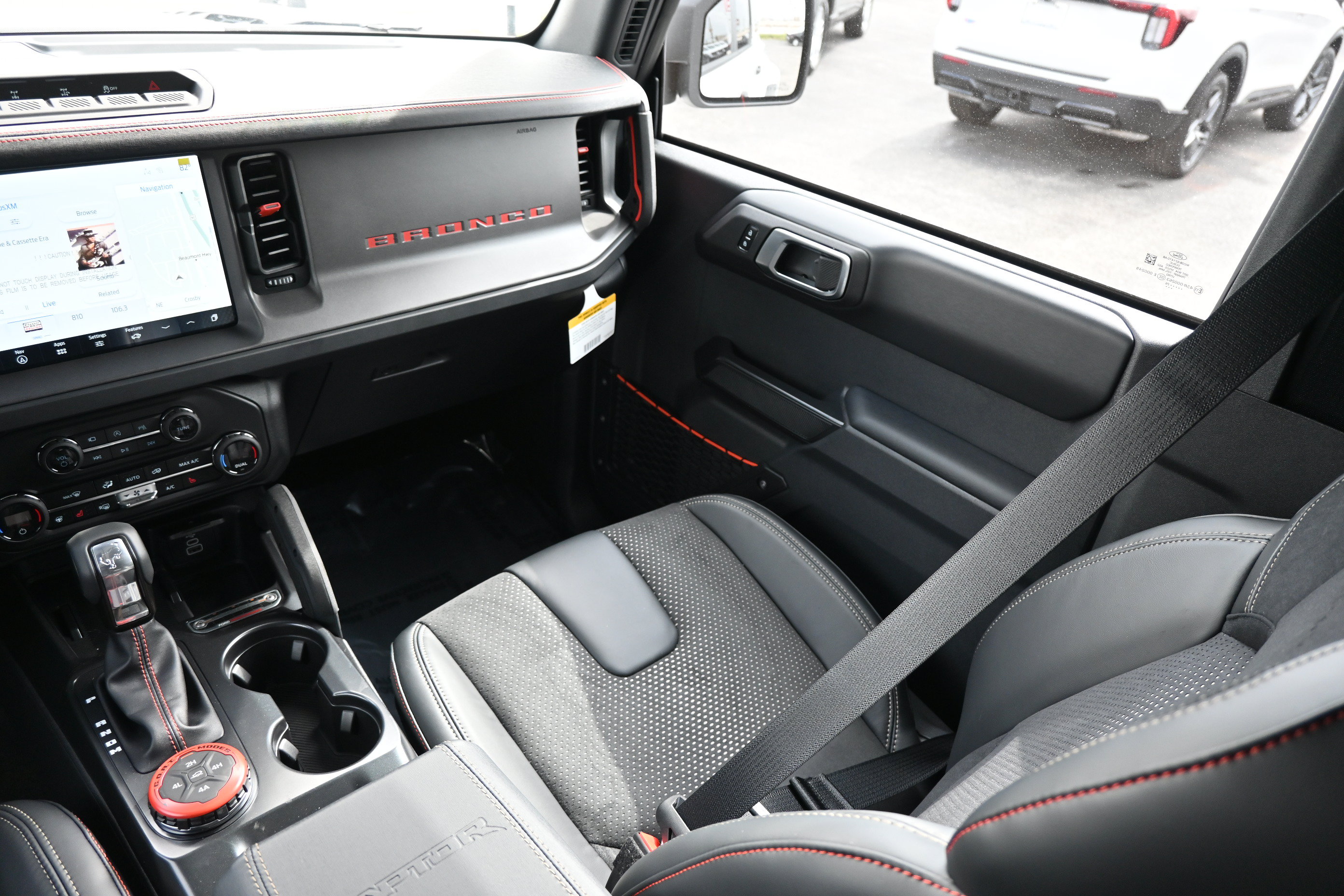 New 2026 Ford Bronco Raptor AWD/4WD image 34