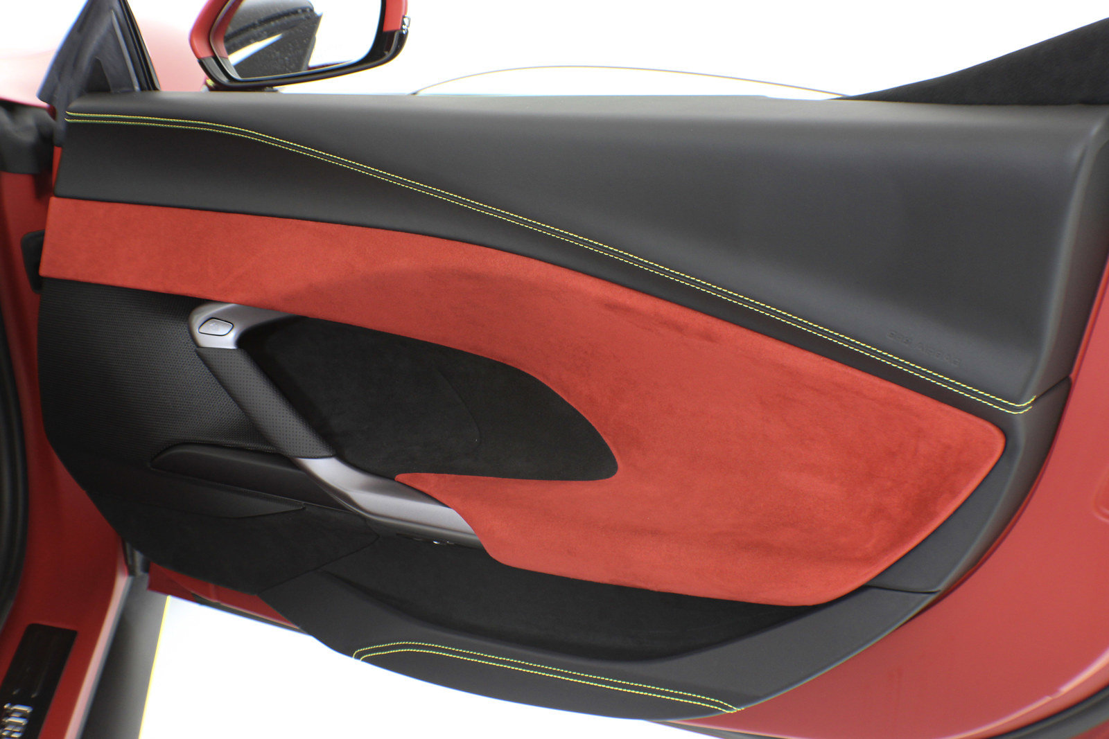 Used 2024 Ferrari 296 GTS RWD image 22