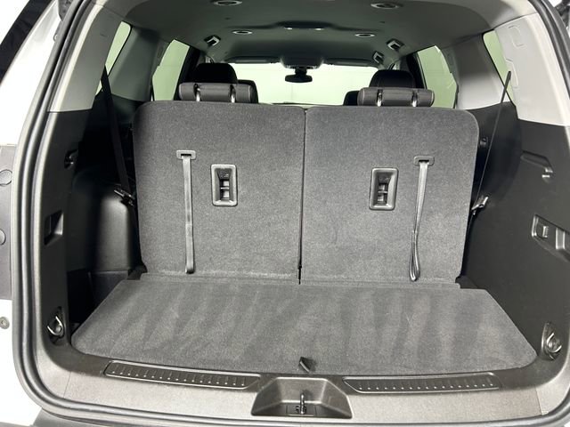 Used 2023 GMC Acadia SLE image 28