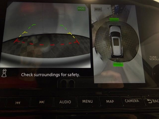 Used 2023 Nissan Pathfinder SL image 28