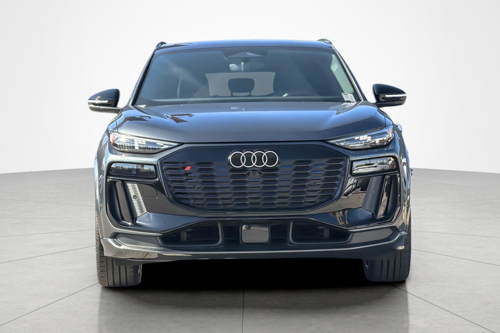 New 2027 Audi SQ6 e-tron Premium Plus AWD/4WD image 8