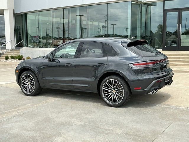 New 2025 Porsche Macan image 3