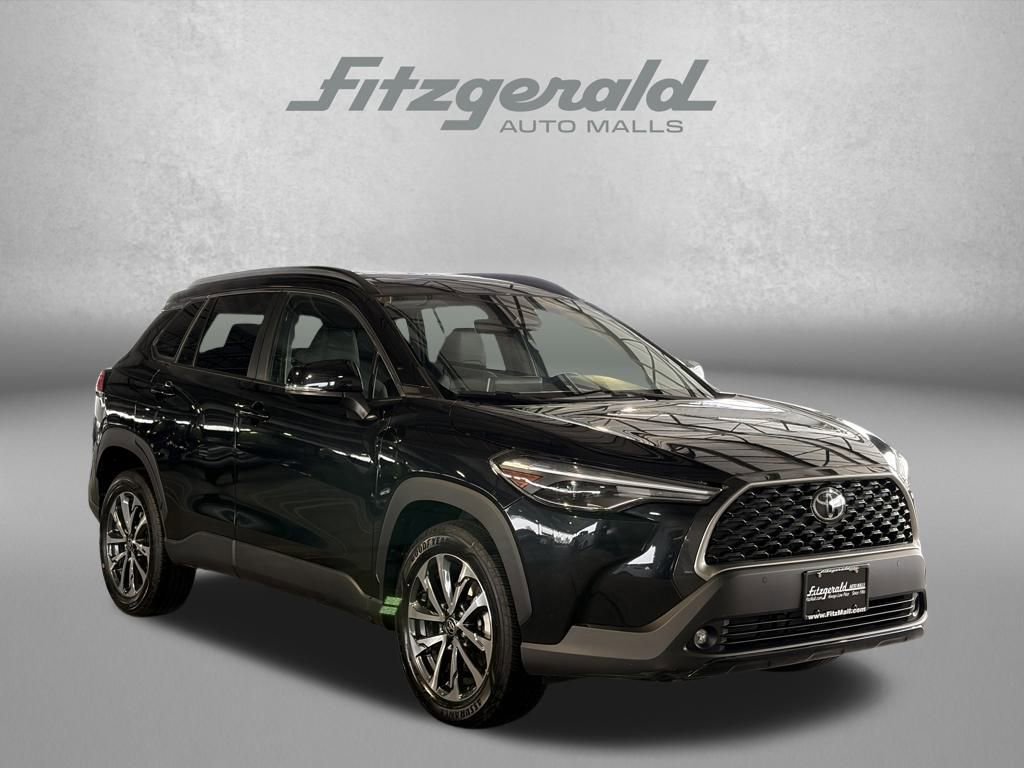 Certified 2025 Toyota Corolla Cross XLE