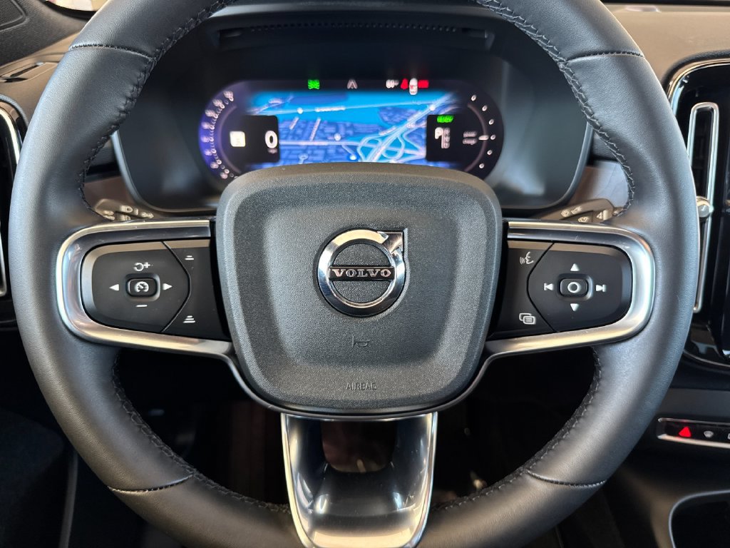 Certified 2023 Volvo C40 P8 Recharge Plus w/ Climate Package AWD/4WD image 22