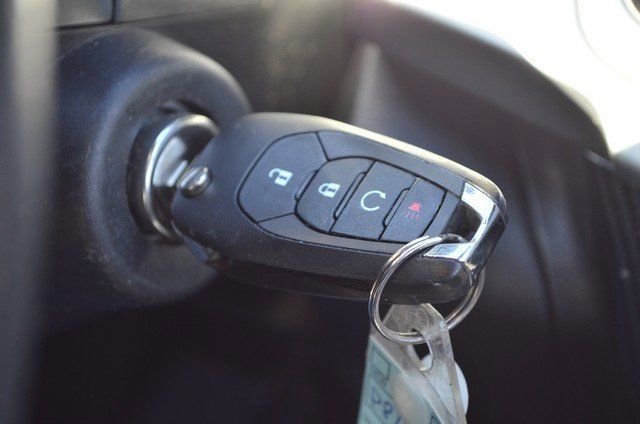 Used 2024 Chevrolet Trax RS image 27