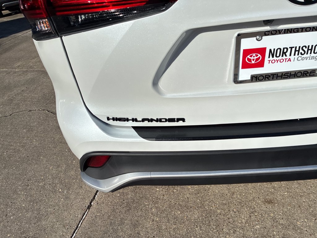 New 2026 Toyota Highlander XSE AWD/4WD image 6