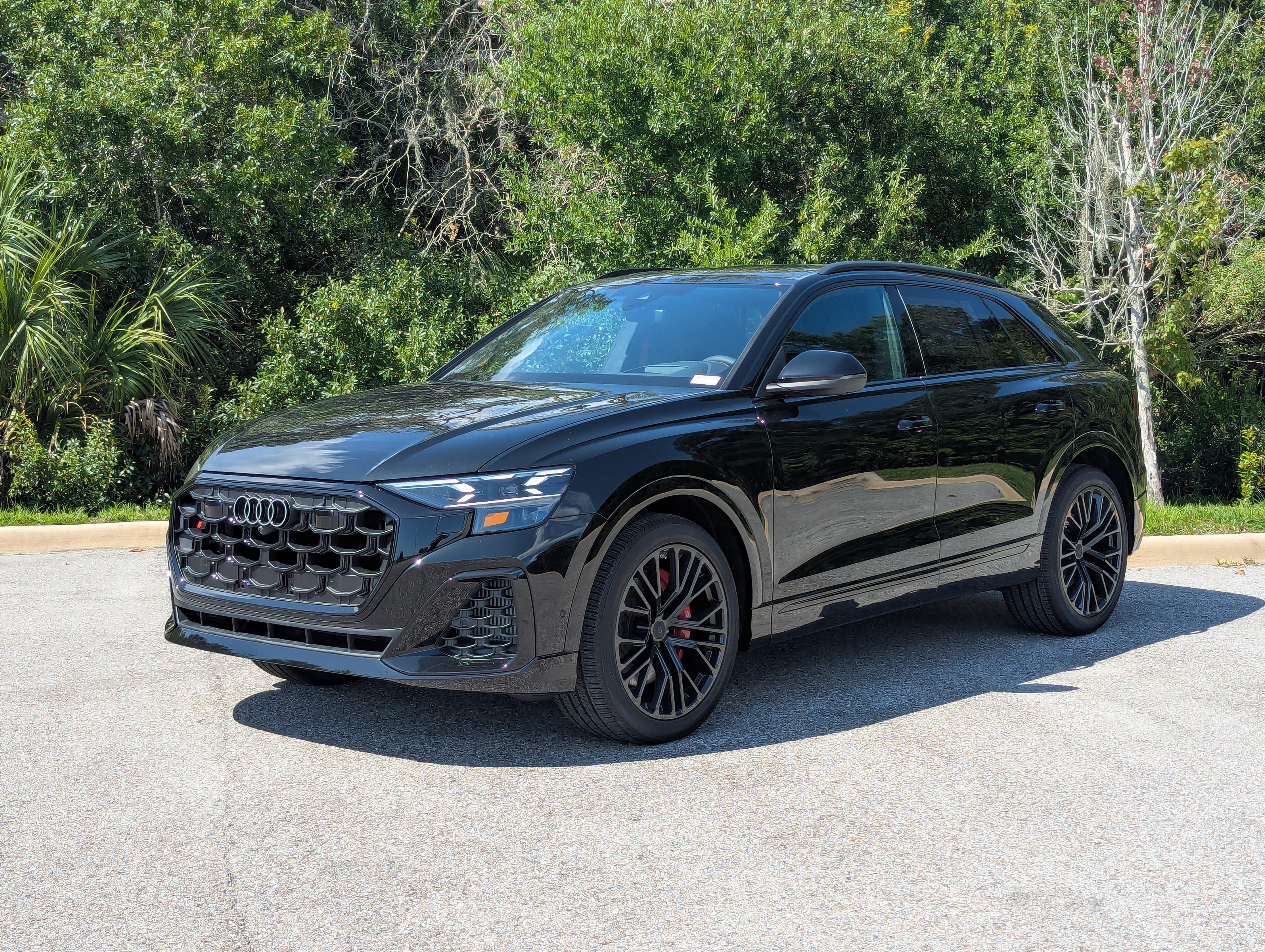 New 2026 Audi SQ8 Prestige AWD/4WD image 3