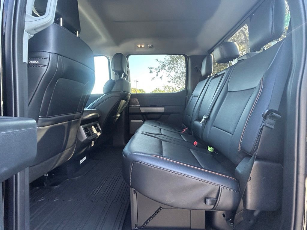 New 2025 Ford F350 Lariat w/ Lariat Ultimate Package image 34