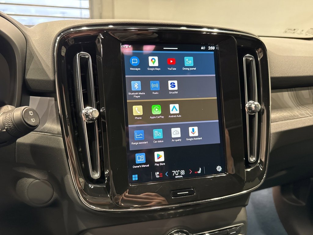Used 2024 Volvo XC40 Recharge Plus w/ Protection Package Premier image 20