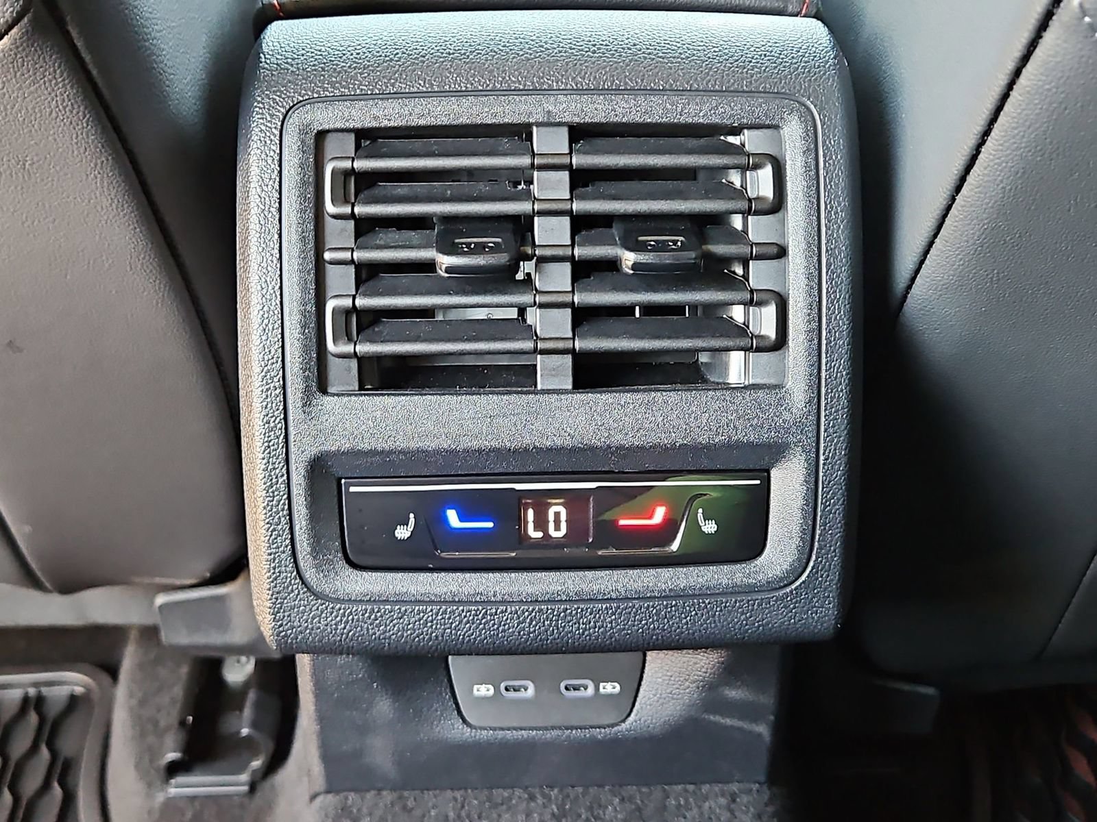 Used 2025 Volkswagen GTI Autobahn FWD image 25