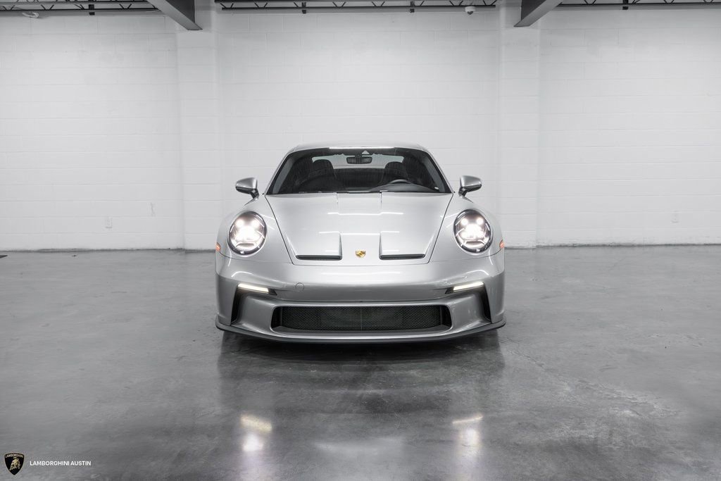 Used 2022 Porsche 911 GT3 RWD image 2