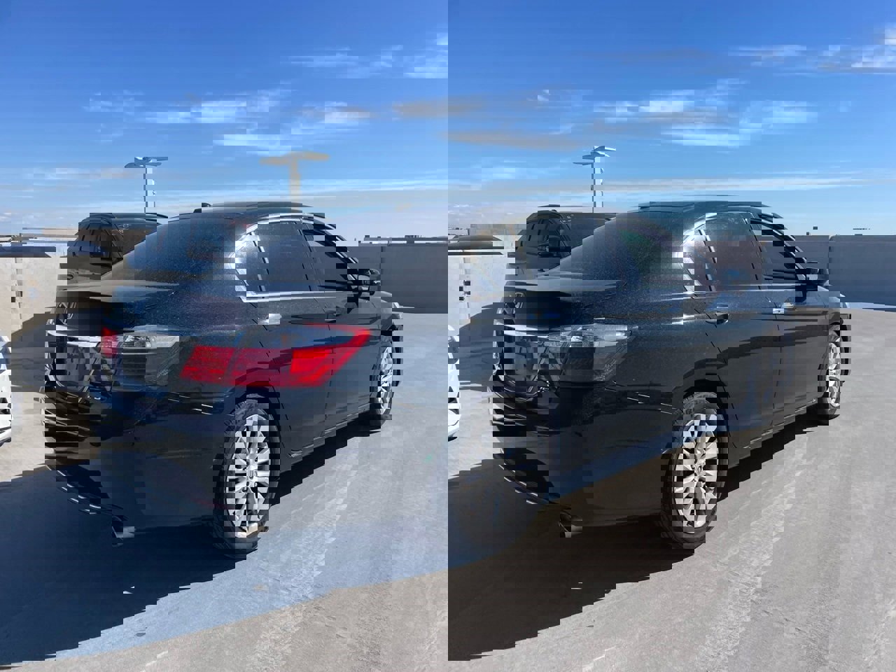 Used 2014 Honda Accord EX-L image 2