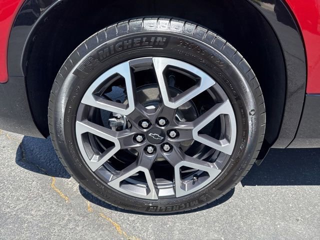 Used 2024 Chevrolet Blazer RS w/ Driver Confidence II Package AWD/4WD image 9