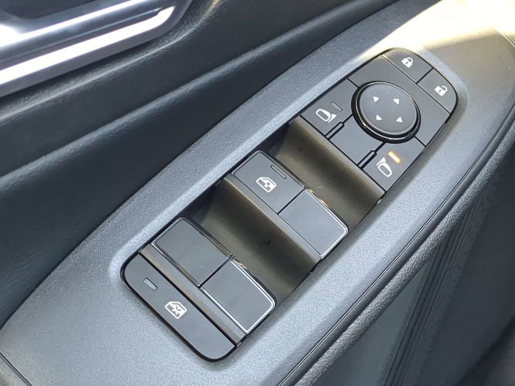 New 2026 Nissan Sentra SV w/ SV Convenience Package image 23