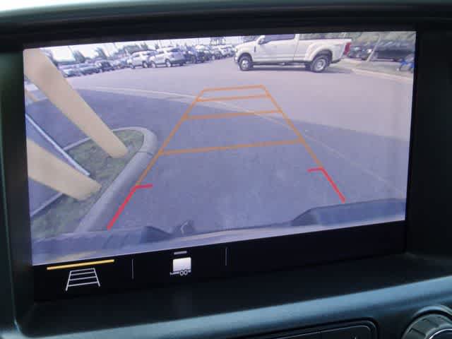 Used 2020 Chevrolet Colorado LT w/ LT Convenience Package RWD image 27