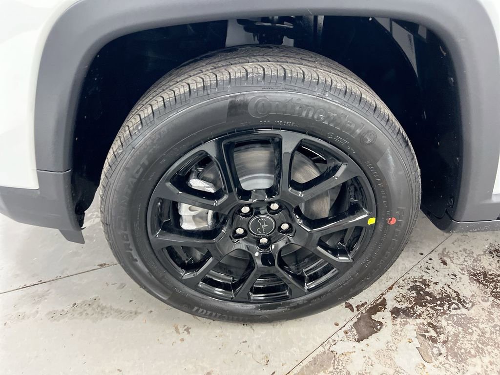 New 2026 Jeep Compass Latitude image 25