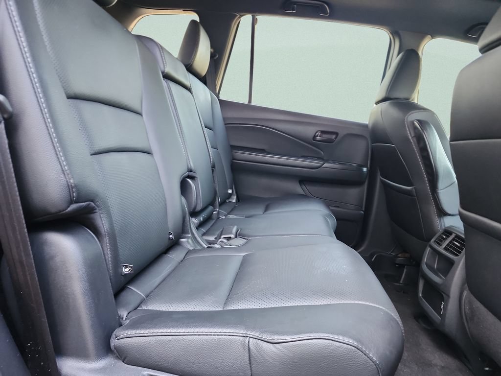 Used 2023 Honda Passport EX-L image 33