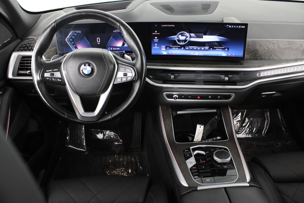 Used 2024 BMW X5 xDrive40i w/ Premium Package AWD/4WD image 6