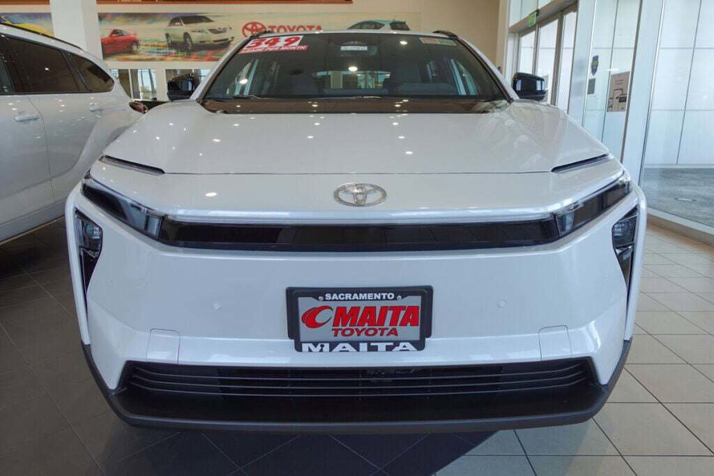 New 2026 Toyota bZ XLE image 6