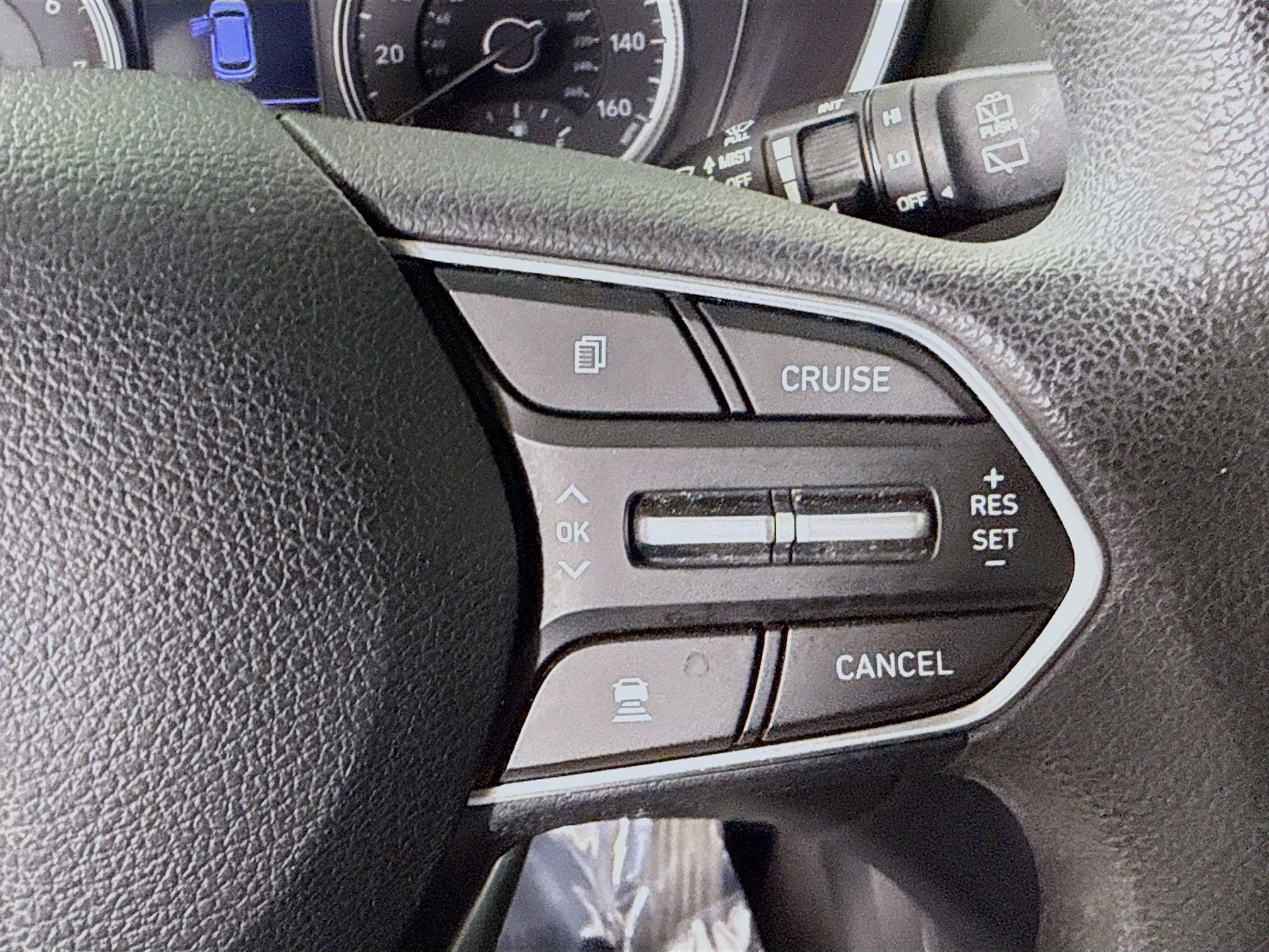 Used 2019 Hyundai Santa Fe SE image 15