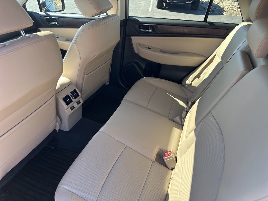 Used 2017 Subaru Outback 2.5i Limited image 20