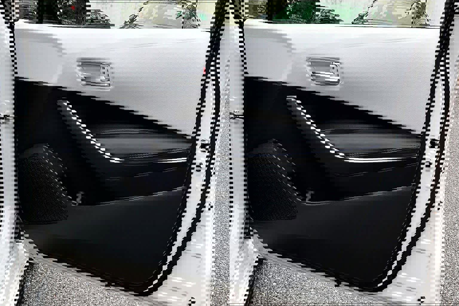 Used 2022 Toyota Corolla SE image 21