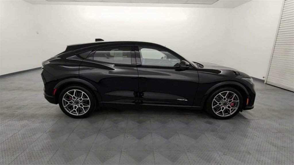 New 2025 Ford Mustang Mach-E GT image 9