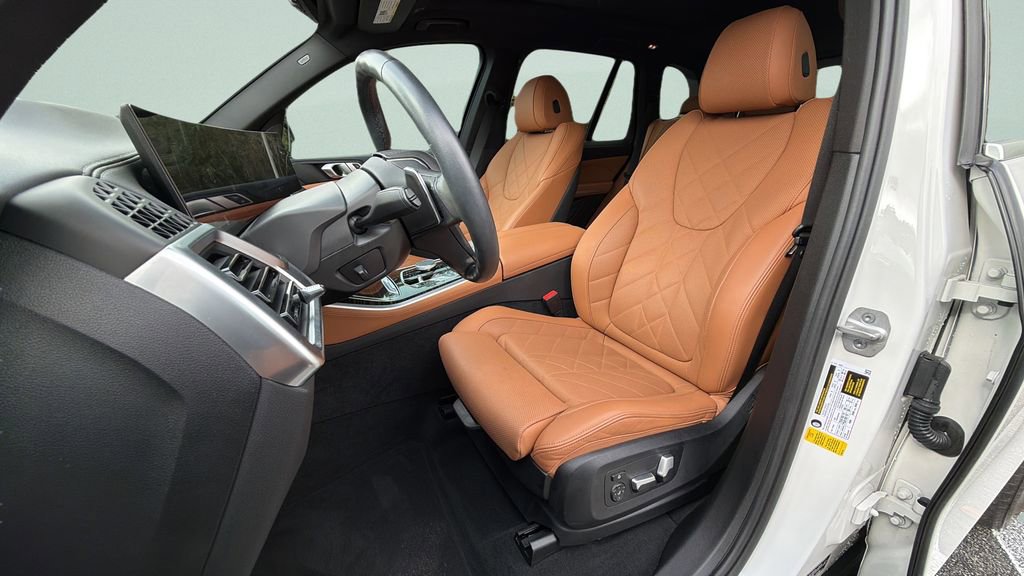 Certified 2024 BMW X5 sDrive40i w/ Parking Assistance Package image 13