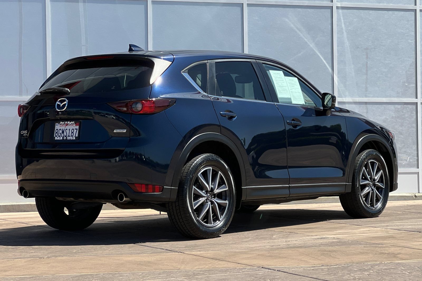 Used 2018 MAZDA CX-5 Touring w/ Preferred Equipment Package AWD/4WD image 4