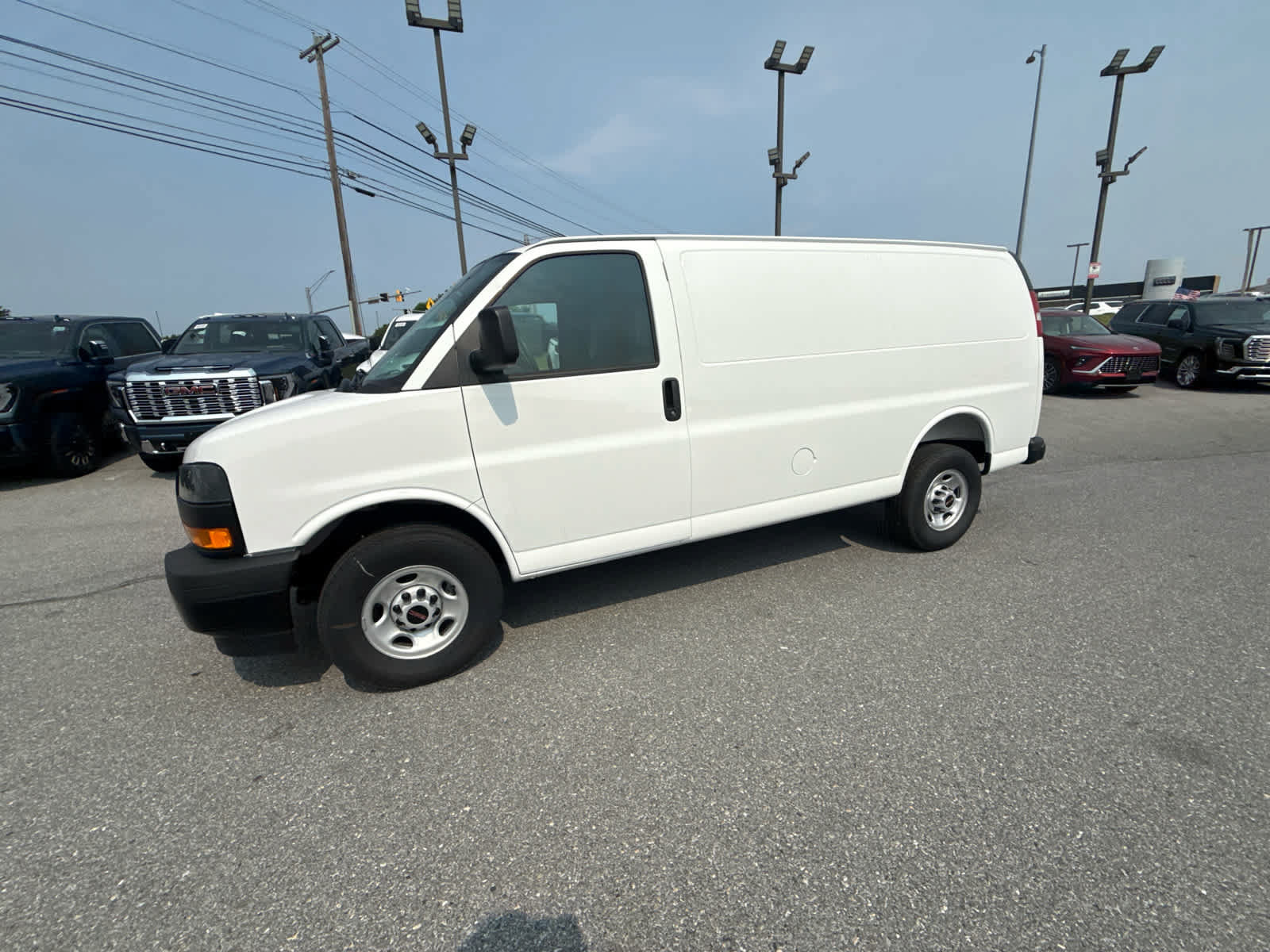 New 2026 GMC Savana 2500 w/ Driver Convenience Package RWD image 4