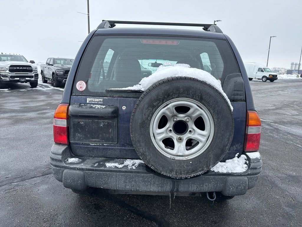 Used 2000 Chevrolet Tracker 4WD w/ Preferred Equipment Group 2 image 8