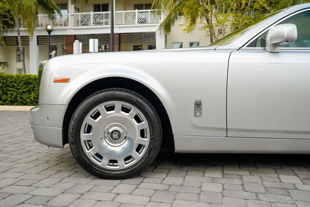Used 2013 Rolls-Royce Phantom Sedan image 13