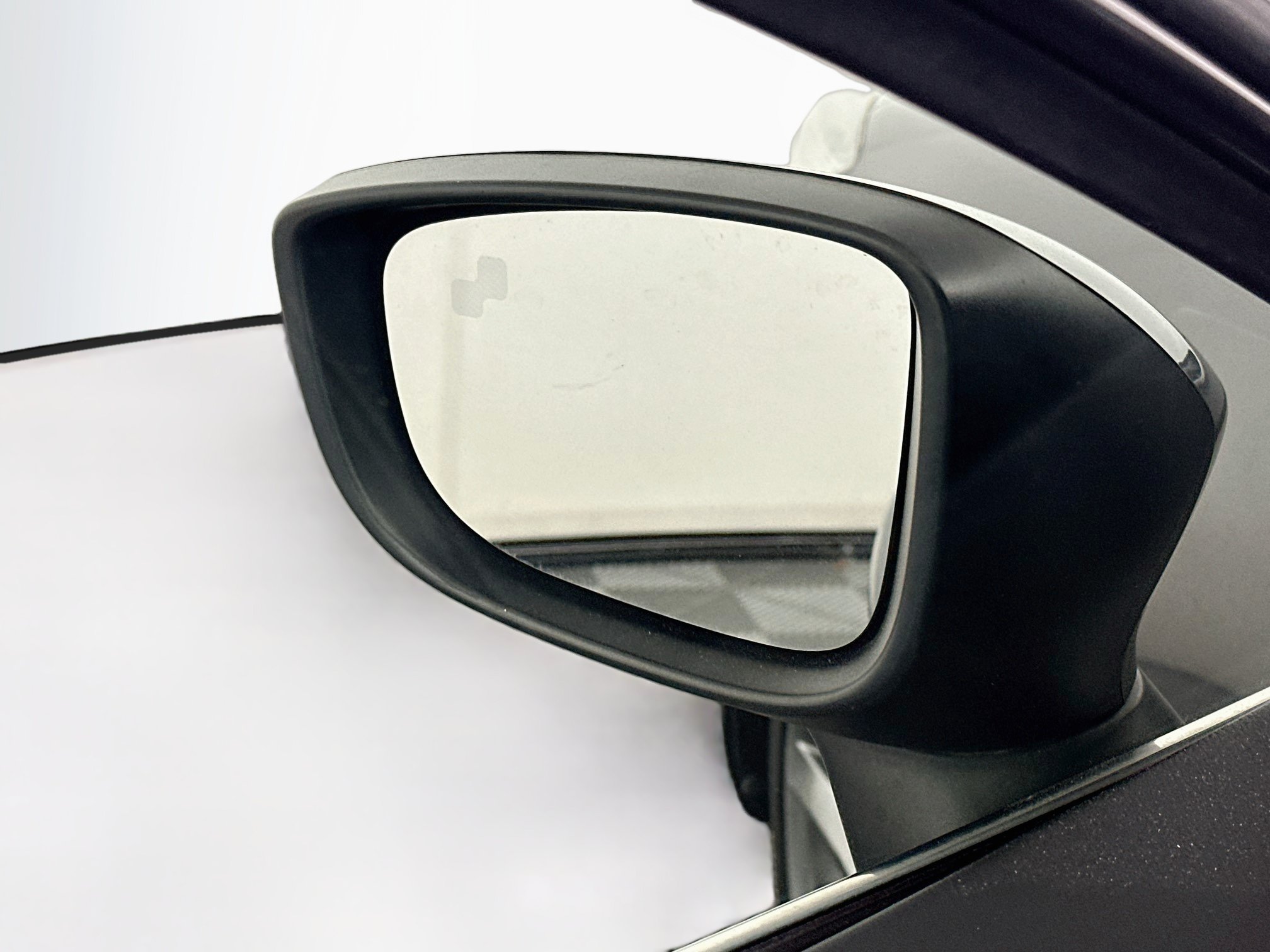 Used 2018 MAZDA MAZDA3 Touring FWD image 16