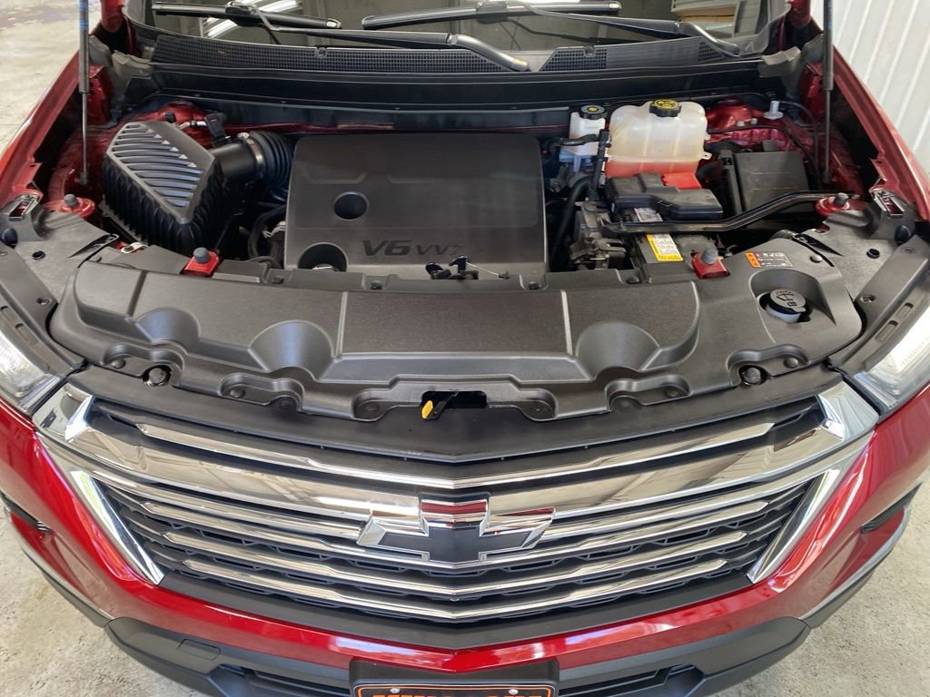 Used 2023 Chevrolet Traverse LT w/ LT Premium Package AWD/4WD image 36