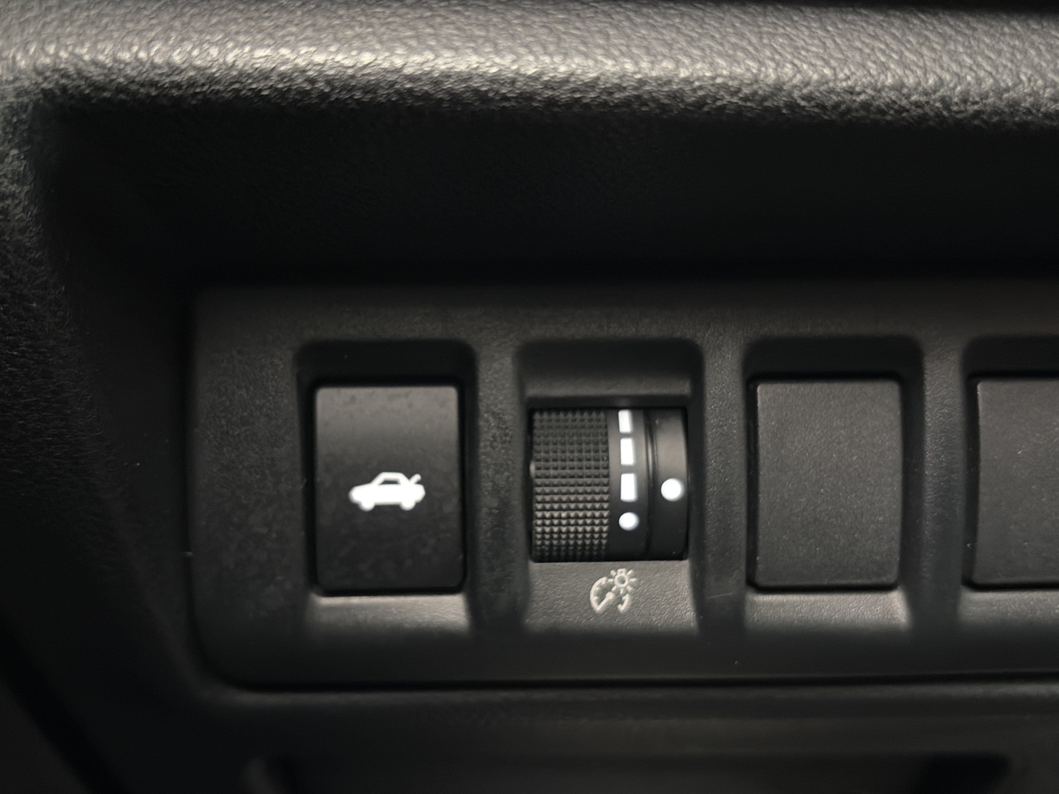 Used 2022 Subaru Legacy Limited AWD/4WD image 32