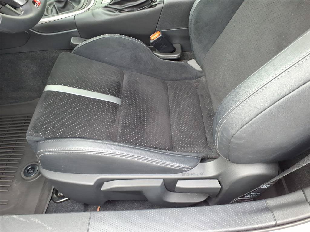 Used 2024 Toyota GR86 Premium w/ Performance Package RWD image 23