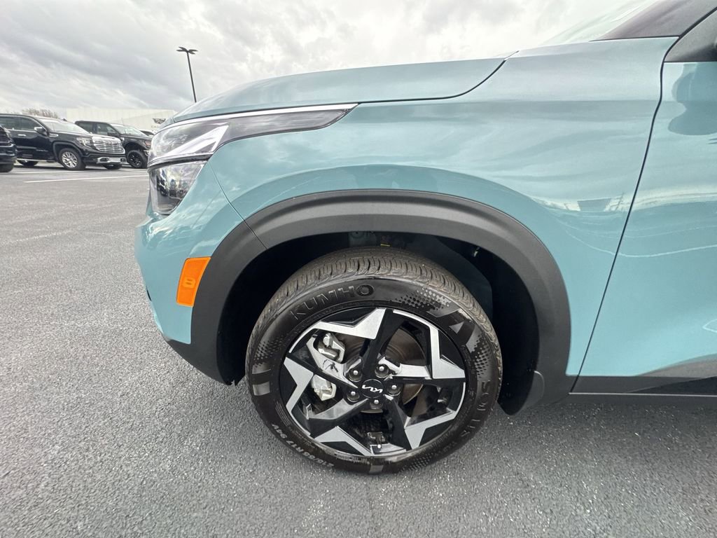 Used 2026 Kia Seltos S image 10
