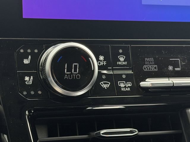 New 2026 Toyota Highlander Limited AWD/4WD image 21