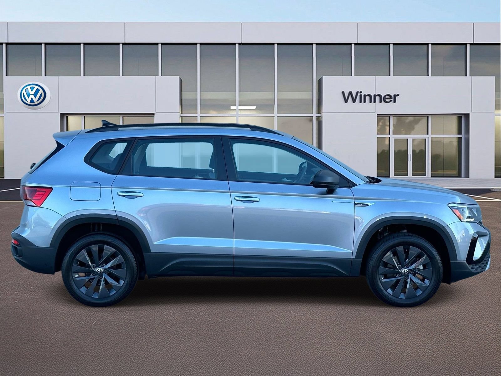 Certified 2024 Volkswagen Taos S FWD image 7