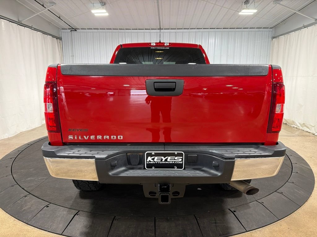 Used 2013 Chevrolet Silverado 2500 W/T AWD/4WD image 7