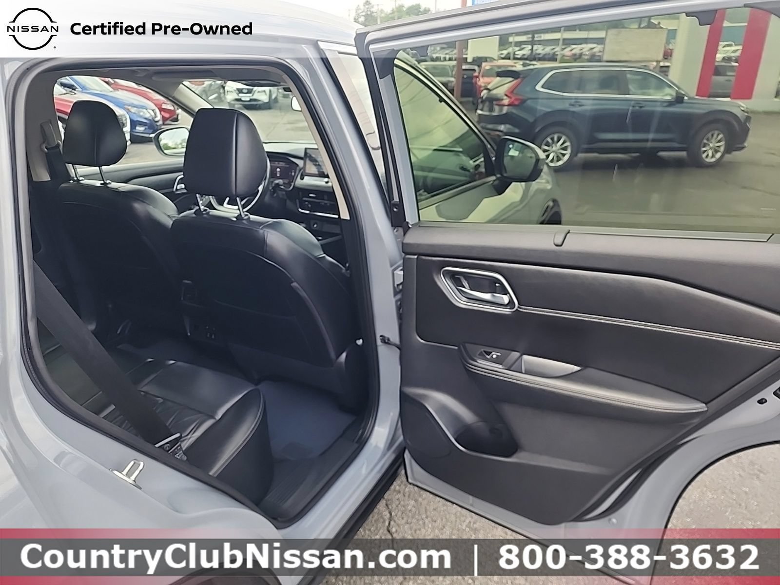 Certified 2024 Nissan Rogue Platinum w/ Platinum Premium Package AWD/4WD image 31