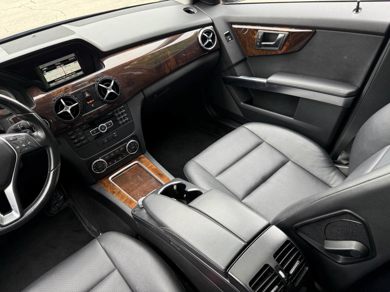 Used 2015 Mercedes-Benz GLK 350 4MATIC image 19