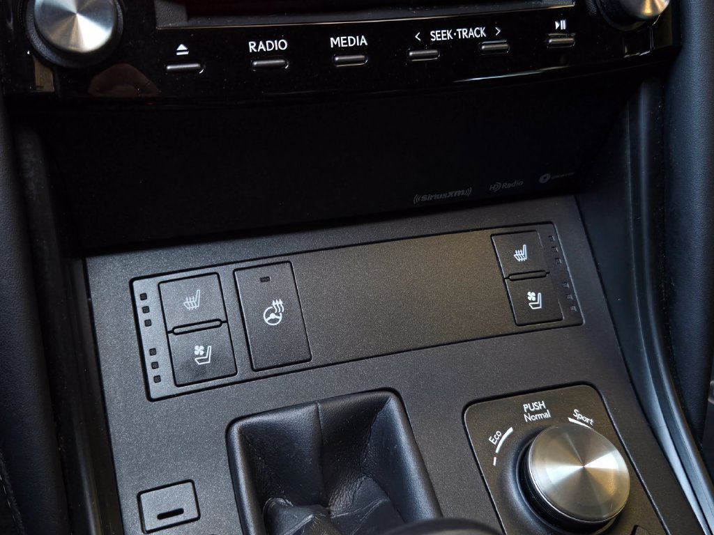 Used 2022 Lexus IS 300 AWD w/ Premium Package image 22