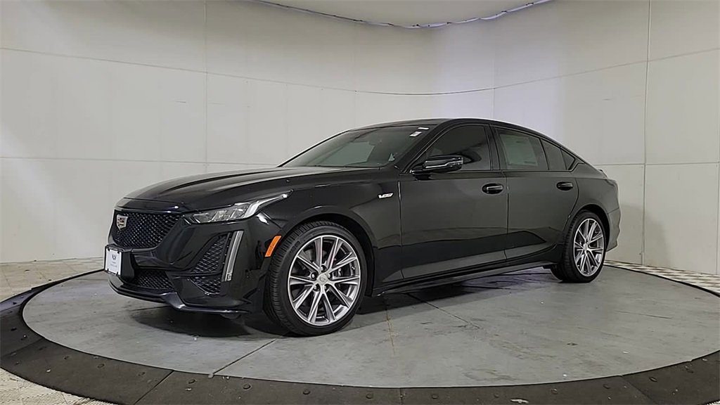 Used 2021 Cadillac CT5 V w/ Premium Package image 4